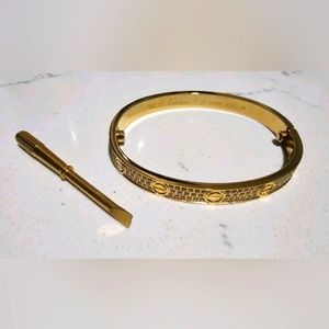 Cartier Love Bangle size 19